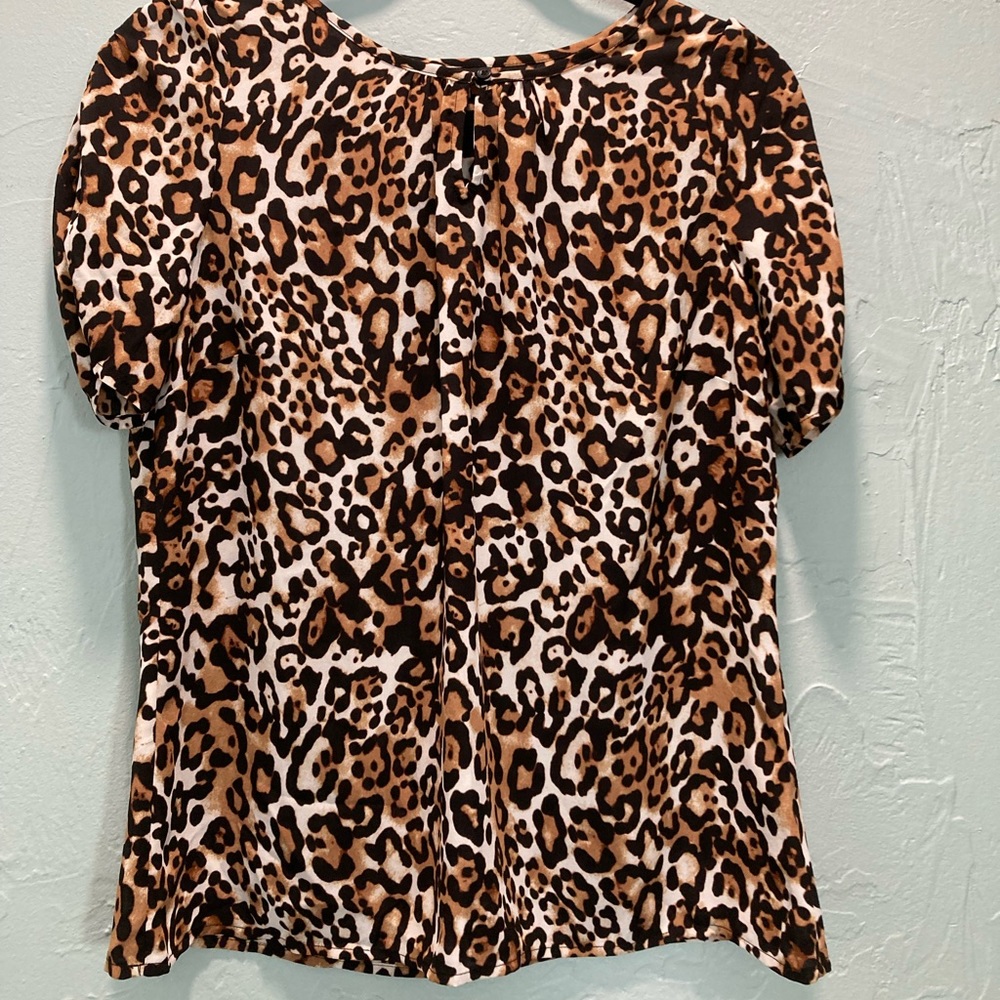 Talbots
NWT-Sp
Leopard print